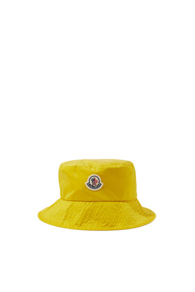 قبعة باكيت صفراء بشعار الماركة
